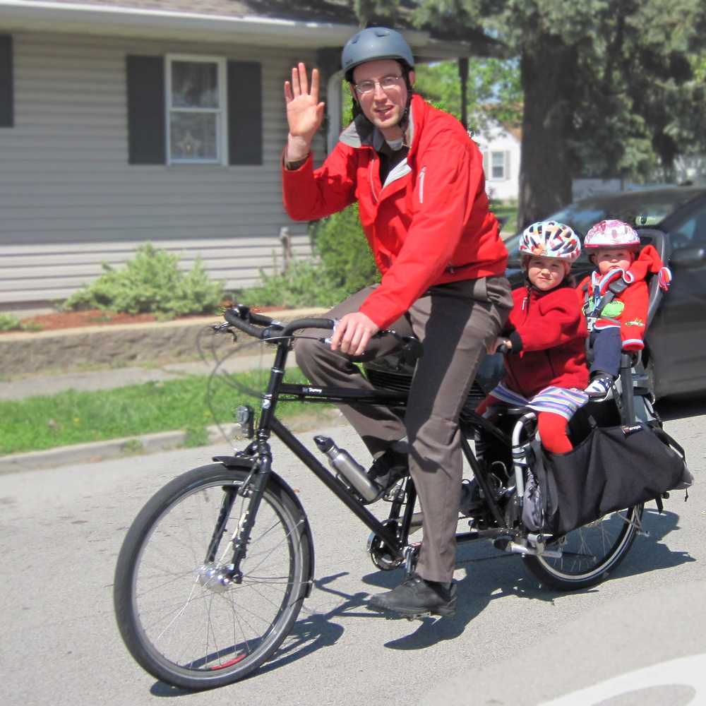 Yuba Cargo Bikes - Quick Release (For Bread Basket)