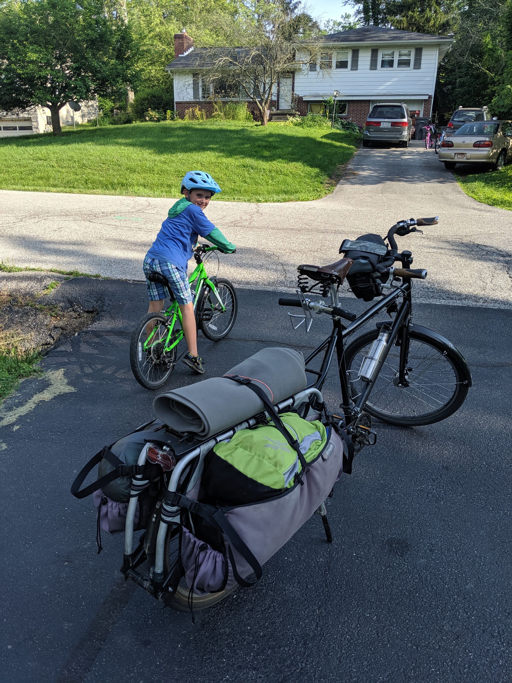 Burley Transit Backpack - Louisville Cyclery